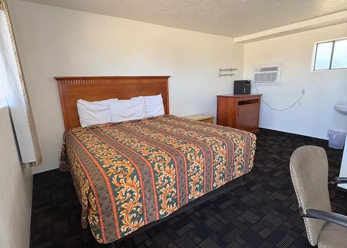 Motel Cordes Jct & Rv Park *